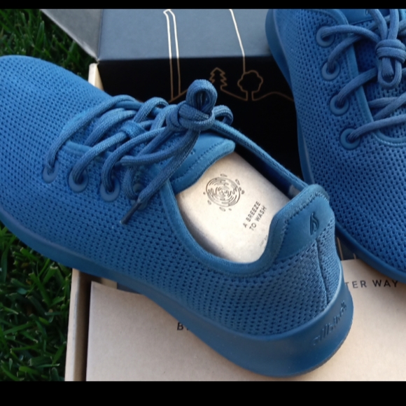 BNIB Allbirds M10 Runners Limited Edition - Picture 2 of 8